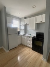 5233 Oxford Ave in Philadelphia, PA - Foto de edificio - Building Photo