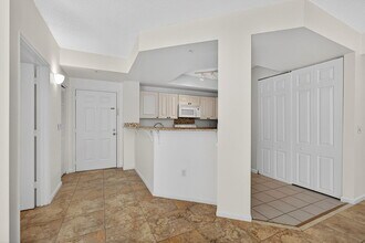 720 S Sapodilla Ave in West Palm Beach, FL - Foto de edificio - Building Photo