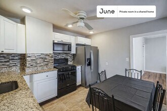 Room in Shared 4 bed/2 bath home in Cambridge, MA - Building Photo - Building Photo