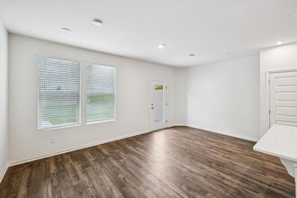 5350 Bellflower Hls in Hermitage, TN - Building Photo - Building Photo