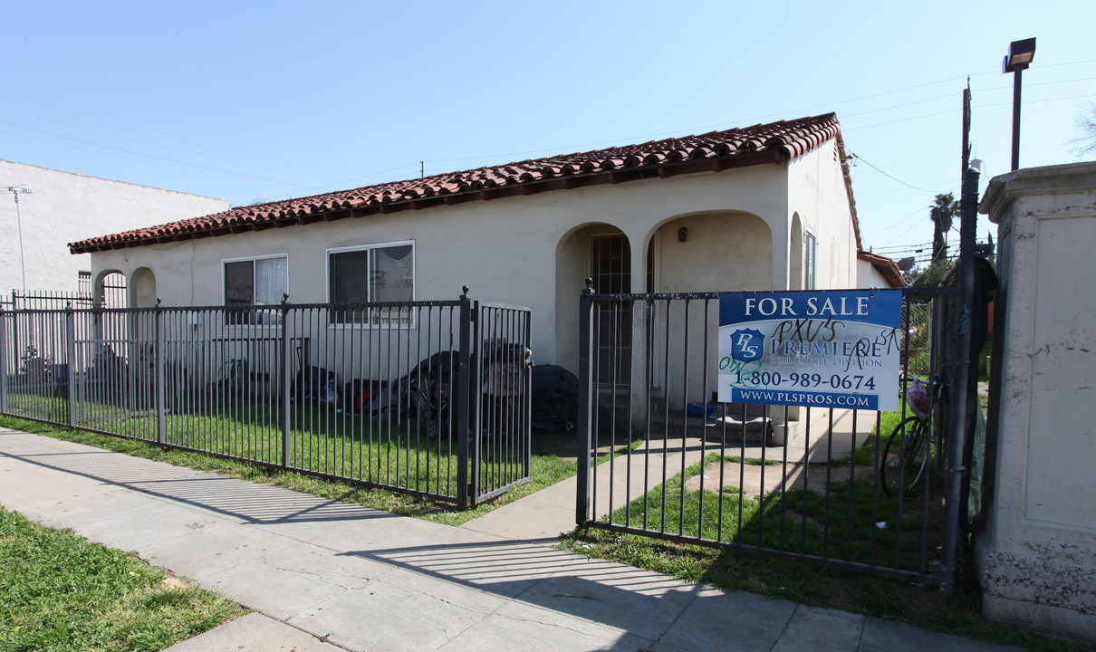 1108 2nd St in Pomona, CA - Building Photo