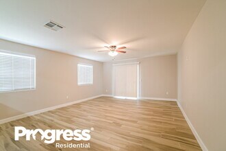 6519 S 38th Ln in Phoenix, AZ - Building Photo - Building Photo