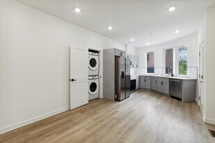 1533 N Sydenham St in Philadelphia, PA - Building Photo