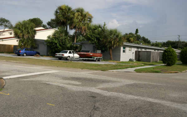 The Greystone Apartments in Cape Canaveral, FL - Building Photo