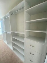 2409 Glouster Pointe Dr in Dumfries, VA - Building Photo - Building Photo