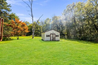 22 Shoddy Hollow Rd in Otisville, NY - Building Photo - Building Photo