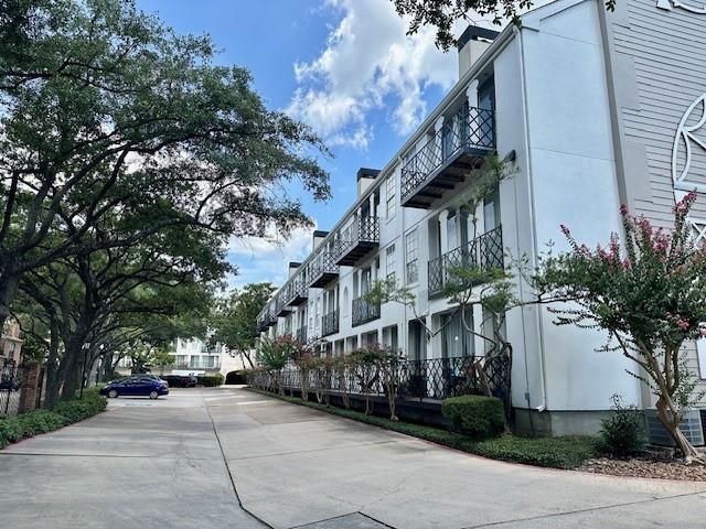 2333 Bering Dr in Houston, TX - Building Photo - Building Photo