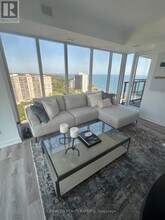 370 Martha St in Burlington, ON - Building Photo - Building Photo