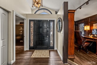 208 Brookdale Ln in Palatine, IL - Building Photo - Building Photo