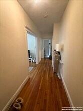 131 Park Dr, Unit 4 in Boston, MA - Building Photo - Building Photo