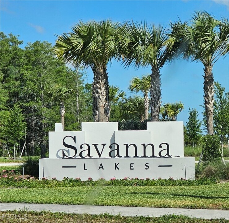 12150 Dakota Ridge Pl in Lehigh Acres, FL - Building Photo