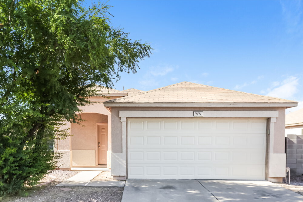 11513 W Corrine Dr in El Mirage, AZ - Building Photo