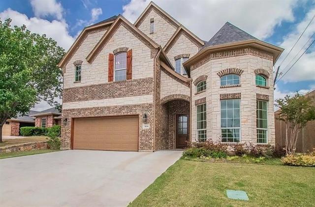 property at 3836 Innisbrook Dr N