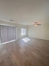 9994 Cameron St in Las Vegas, NV - Building Photo - Building Photo