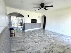 4119 SW 49th St in Fort Lauderdale, FL - Building Photo - Building Photo