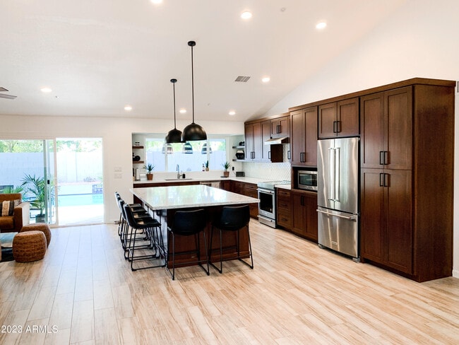 9067 E Larkspur Dr in Scottsdale, AZ - Building Photo - Building Photo