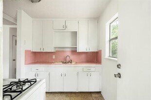 918 E 50th St in Austin, TX - Building Photo