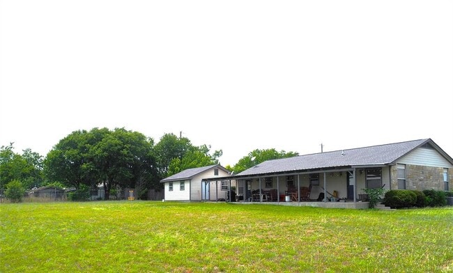 2200 N Co Rd 122 in Round Rock, TX - Building Photo - Building Photo