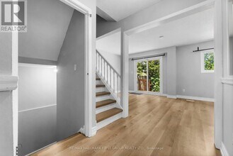 1055-1055 Central Park Blvd N in Oshawa, ON - Building Photo - Building Photo