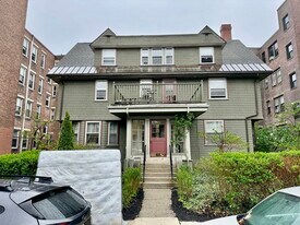 18 Orkney Rd, Unit 3 in Boston, MA - Building Photo
