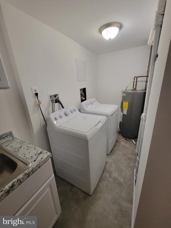 property at 8417 Lazy Creek Ct