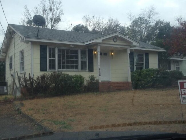 2230 Lindsey Rd in Augusta, GA - Foto de edificio - Building Photo