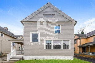 31 Fair Pl in Rochester, NY - Building Photo