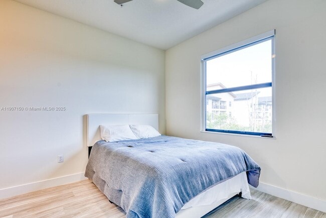 7831 NW 104th Ave in Doral, FL - Building Photo - Building Photo