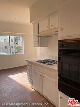 1677 Westholme Ave in Los Angeles, CA - Building Photo - Building Photo