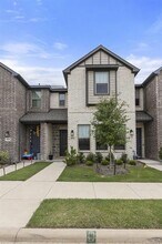 3014 Opera Way in Sachse, TX - Building Photo - Building Photo