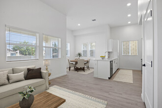 Canyon Bluffs in Riverside, CA - Building Photo - Building Photo