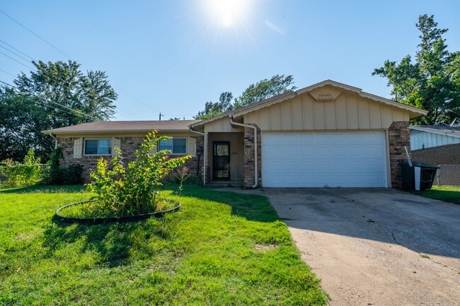 4822 S Spruce Dr in Sand Springs, OK - Building Photo - Building Photo