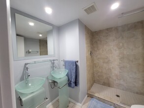 701 S Madison Ave, Unit 316 in Clearwater, FL - Building Photo - Building Photo