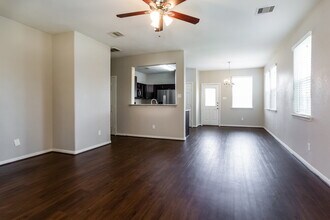 21815 Octavia Way in Houston, TX - Building Photo - Building Photo