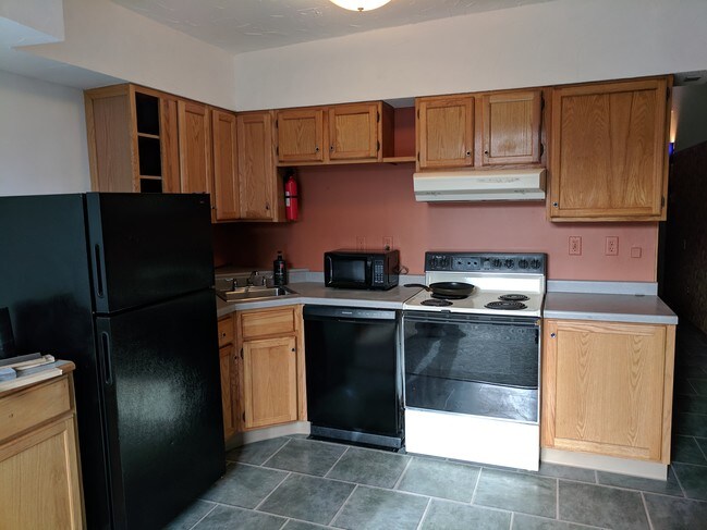 104 Rittenhouse Ave photo'