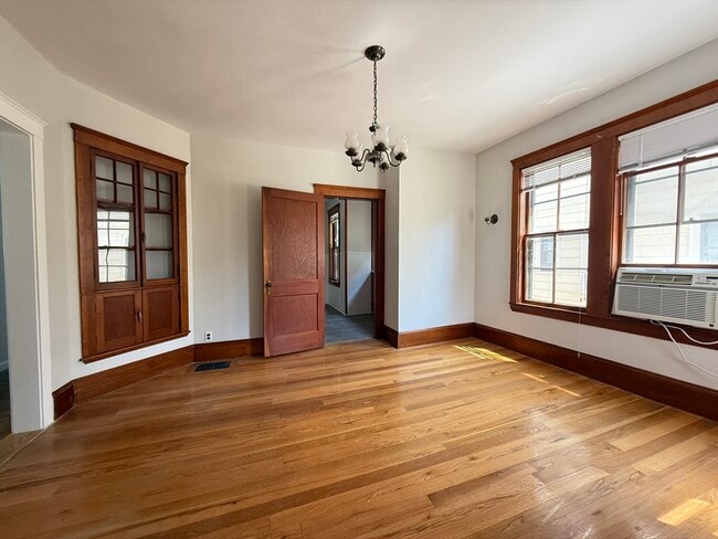 property at 35A Kingston St