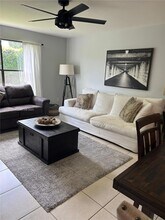 13055 Albright Ct in Wellington, FL - Building Photo - Building Photo