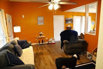 1023 Rueland Dr in Lawrenceburg, KY - Foto de edificio - Building Photo