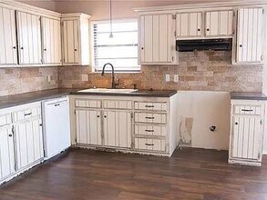 3700 Windscape Ave in Oklahoma City, OK - Foto de edificio - Building Photo