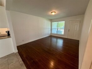 2714 Maple Dr in Garland, TX - Building Photo - Building Photo