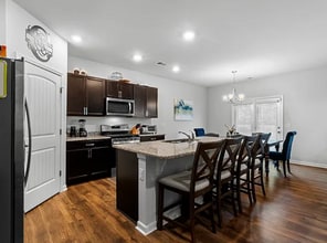 5049 Hunters Village Dr in Lebanon, TN - Building Photo - Building Photo