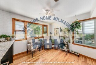 3407 S Burrell St in Milwaukee, WI - Building Photo - Building Photo