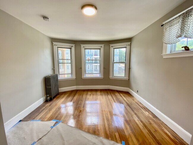 158 South St, Unit 2L in Boston, MA - Building Photo - Building Photo