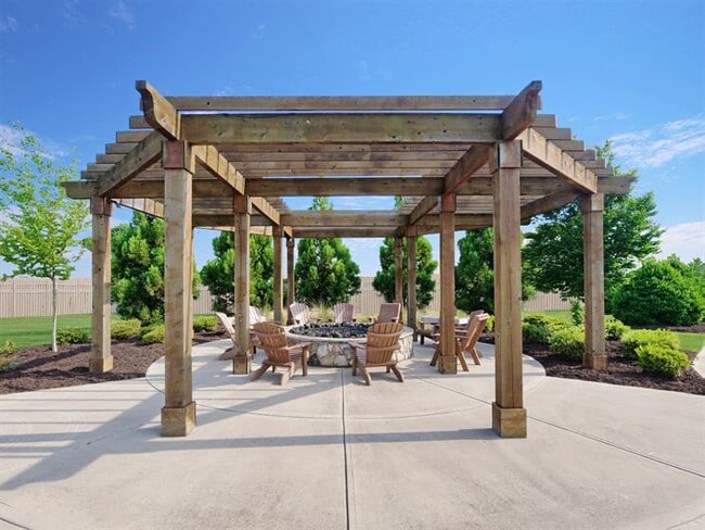 284 Grand Silo Rd in Raleigh, NC - Building Photo - Building Photo