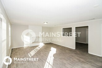 26 Hickory Hills Dr in Jackson, TN - Foto de edificio - Building Photo