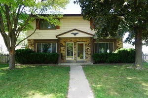 11140 W Florist Ave in Milwaukee, WI - Building Photo