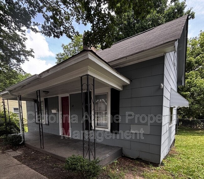 145 Parrish St in Salisbury, NC - Building Photo - Building Photo