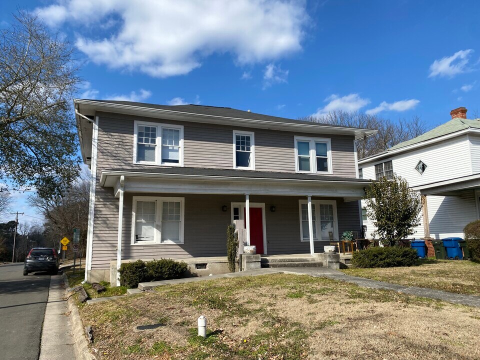 1614 Fayetteville St, Unit A in Durham, NC - Foto de edificio