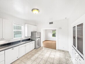 4329 Cleveland Ave in San Diego, CA - Building Photo - Building Photo