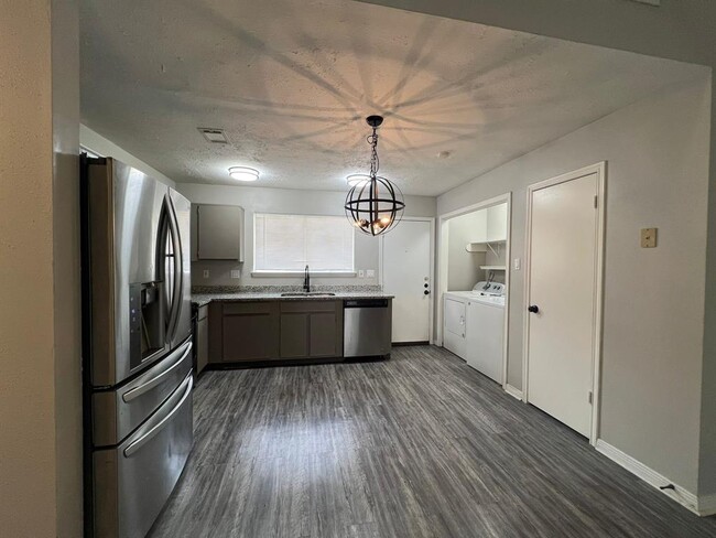 22530 August Leaf Dr in Tomball, TX - Building Photo - Building Photo